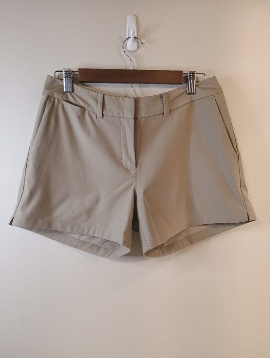 Nike Pants - Nike Dri Fit  Women's Khaki Stretch GOLF Shorts